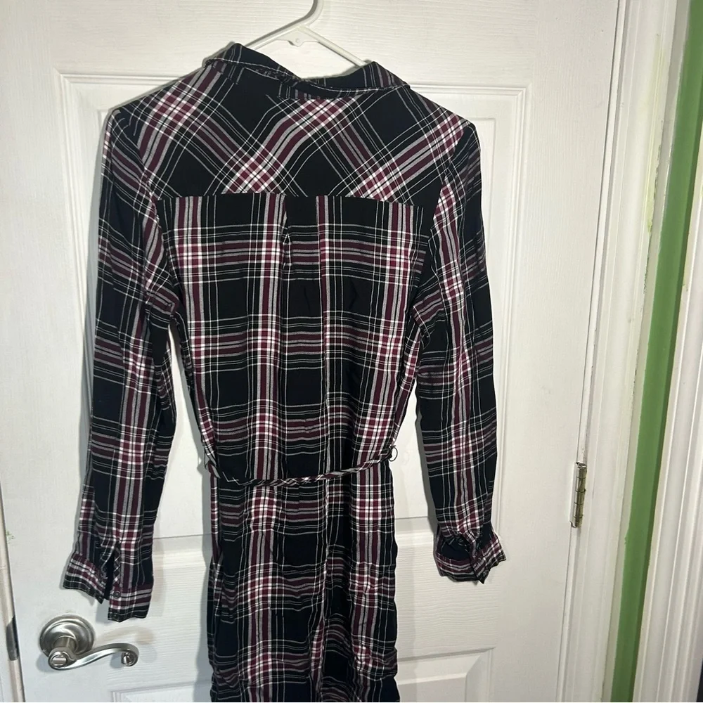 Bass Women’s plaid button up belted Shirt Dress Size Medium Black White Burgundy - Picture 7 of 10